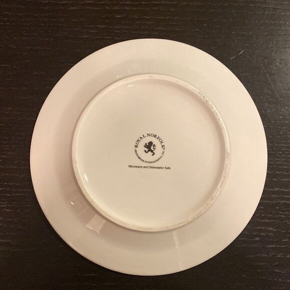 Royal Norfolk Lemon salad plate - Picture 2 of 2